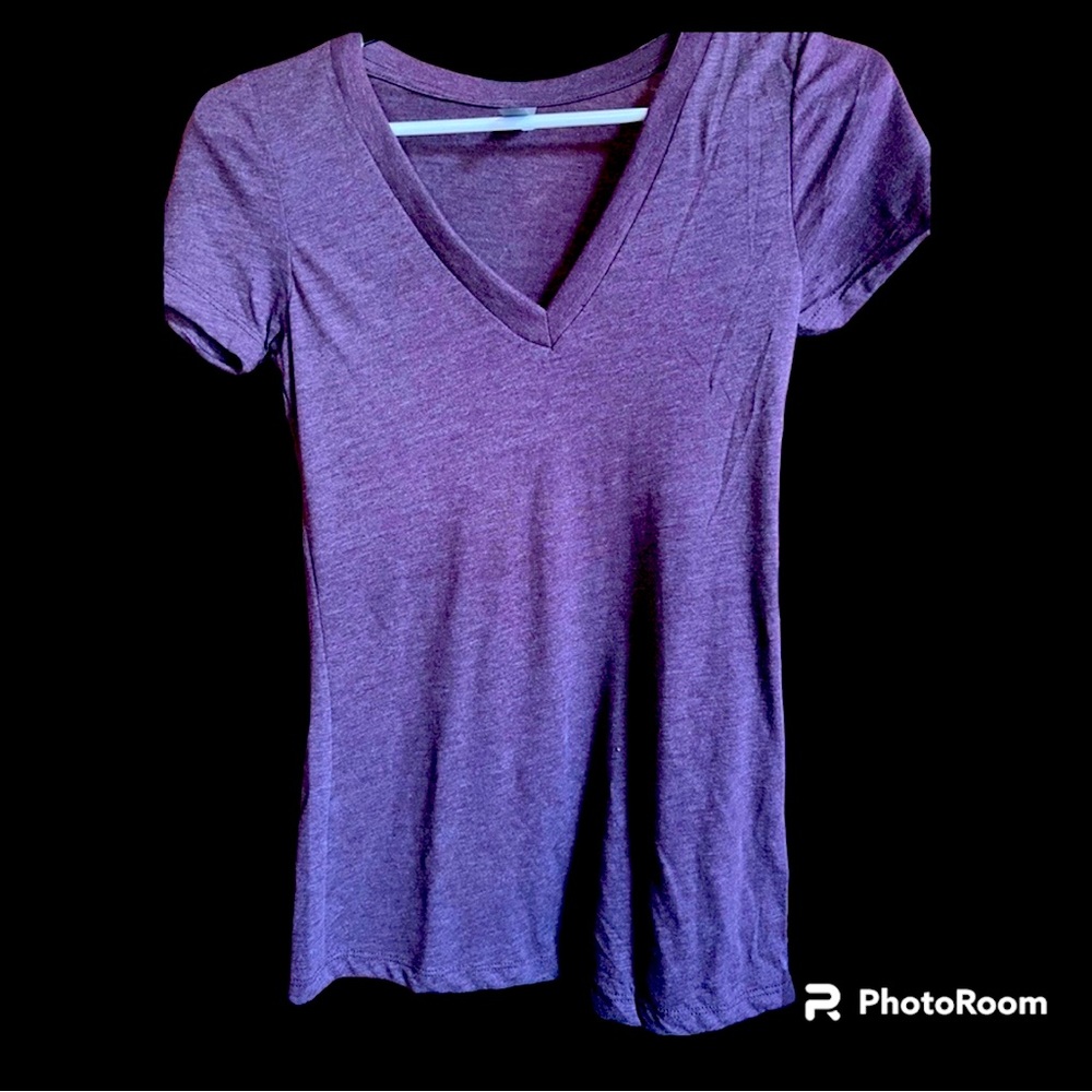 Next Level Women’s Purple V-Neck T-shirt Size Small